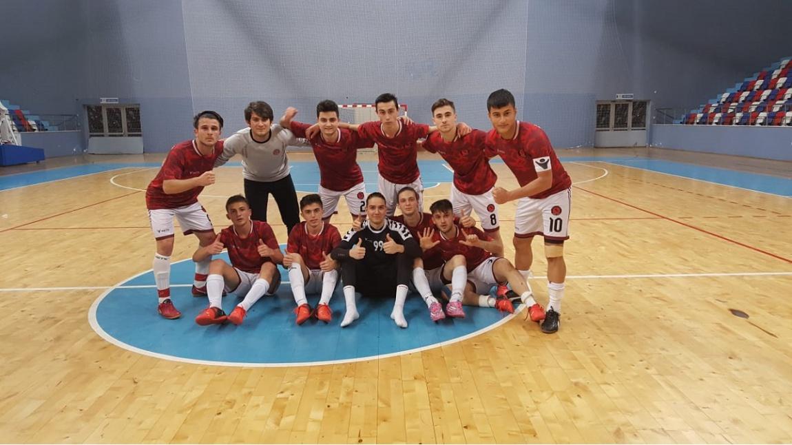 Erkek Futsal Takımımız Türkiye Şampiyonası'nda Yarı Finale Yükseldi.